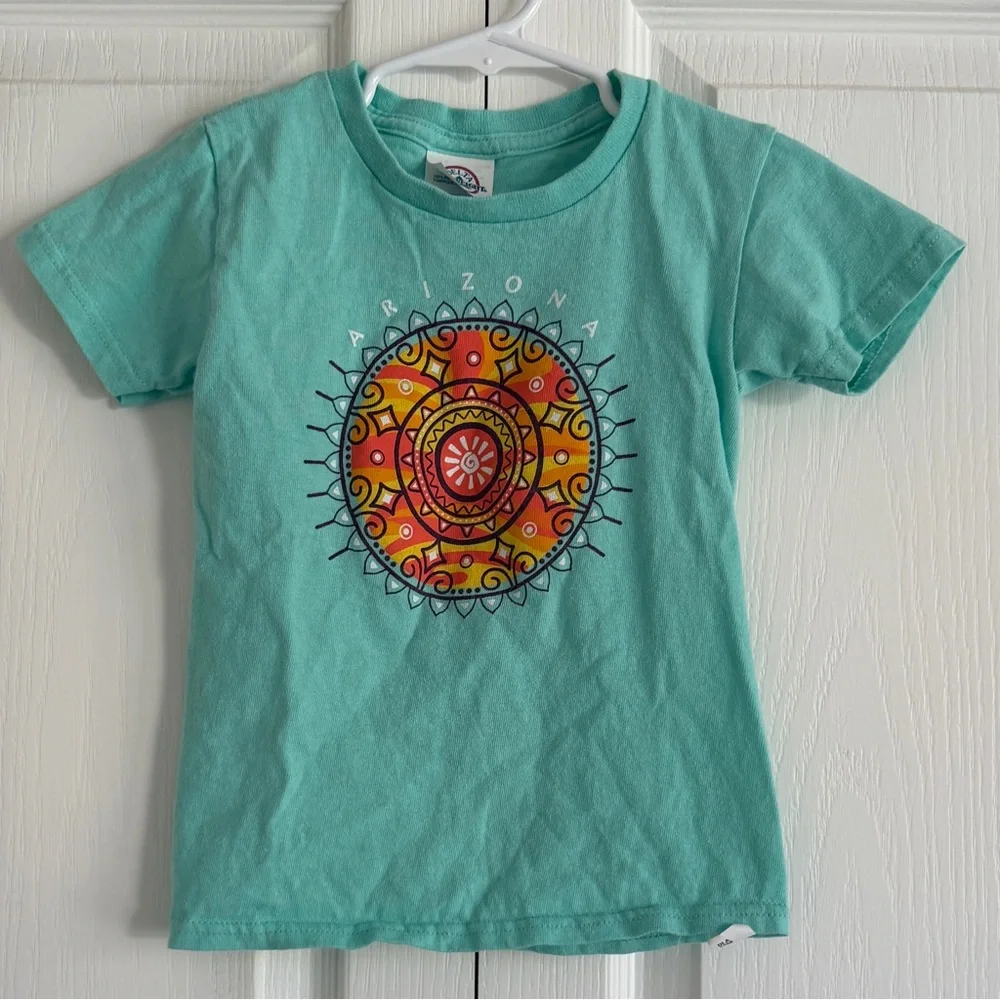 Tee Shirt Bundle - size 5-6 - Picture 6 of 9